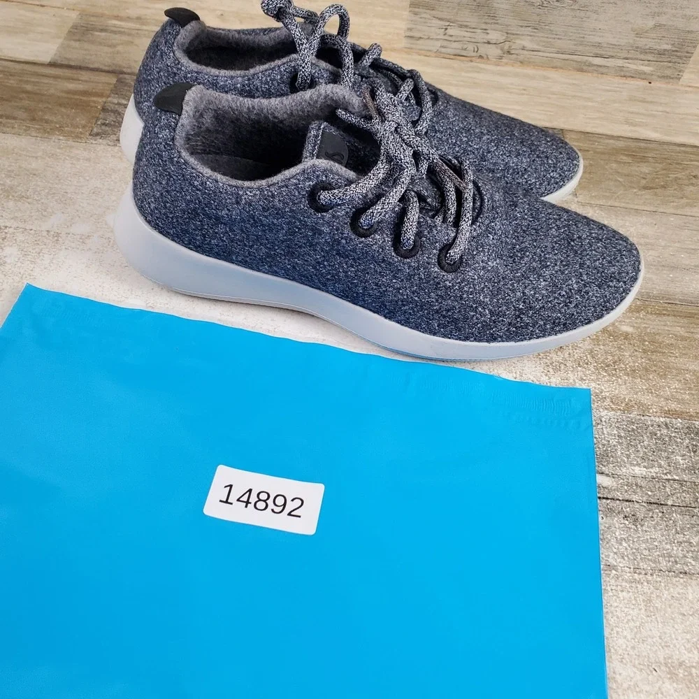 Allbirds Wool Runner Mens Shoes Sz 9 M Natural Gray Merino Wool Lace Up Sneaker